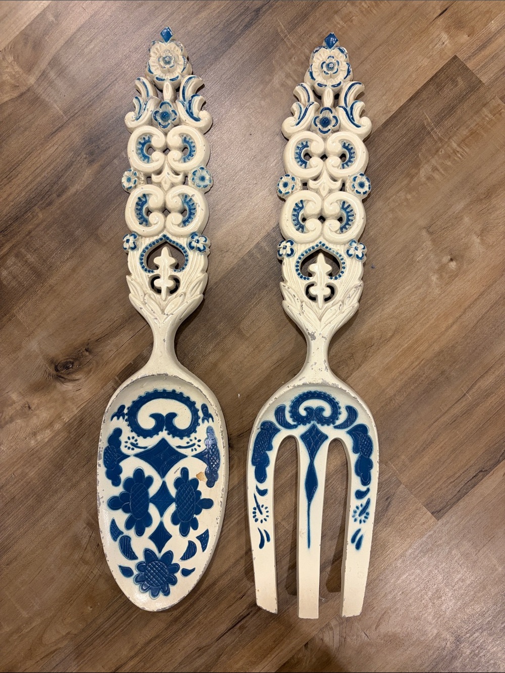 SEXTON 1970 USA White & Blue Wall Spoon and Fork Set - Home Dining Accent
